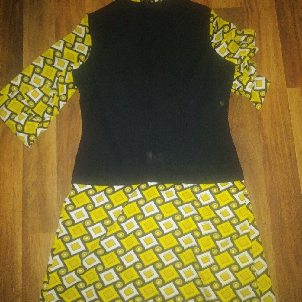 DRESS - Picture 3 of 3